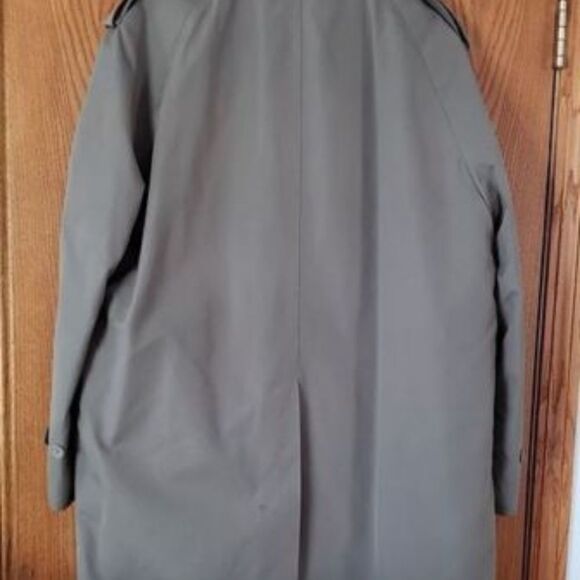 Vintage Oleg Cassini Signature Collection Mens Trench Coat Sz 44R - Picture 3 of 7